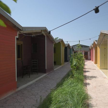 Miqt Beach - Bungalows 奥里库姆 外观 照片